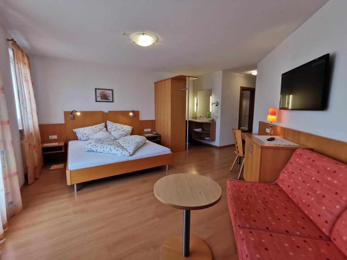 Hotel Akelei Bruneck Exterior foto