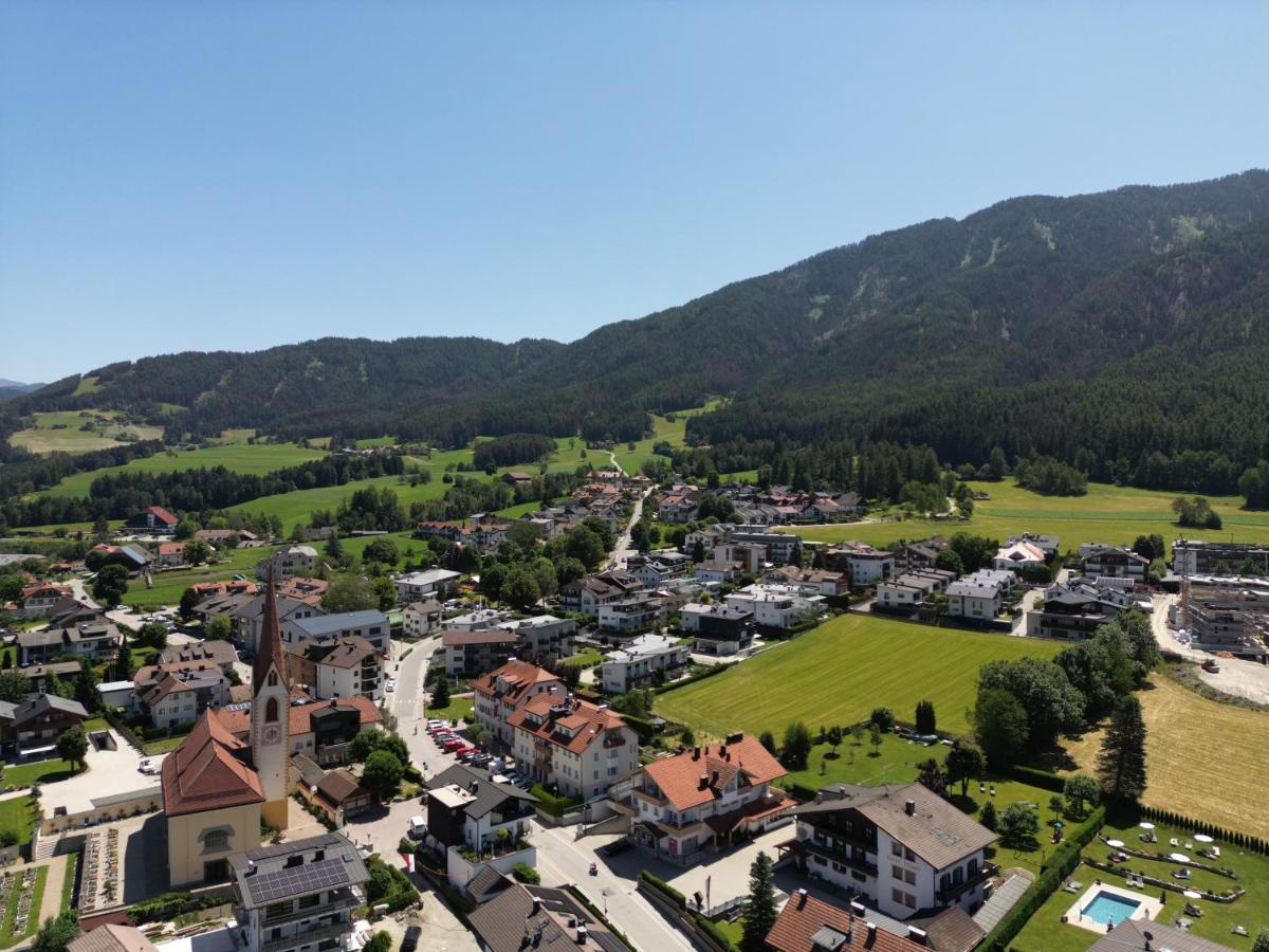 Hotel Akelei Bruneck Exterior foto