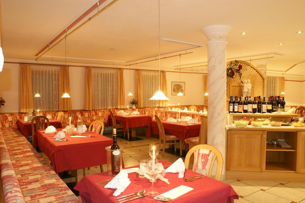 Hotel Akelei Bruneck Exterior foto